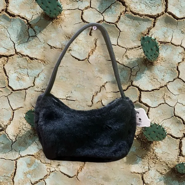 Hello Kitty Sanrio x Forever 21 Black fluffy Bag W/Rhinestones - Image 3