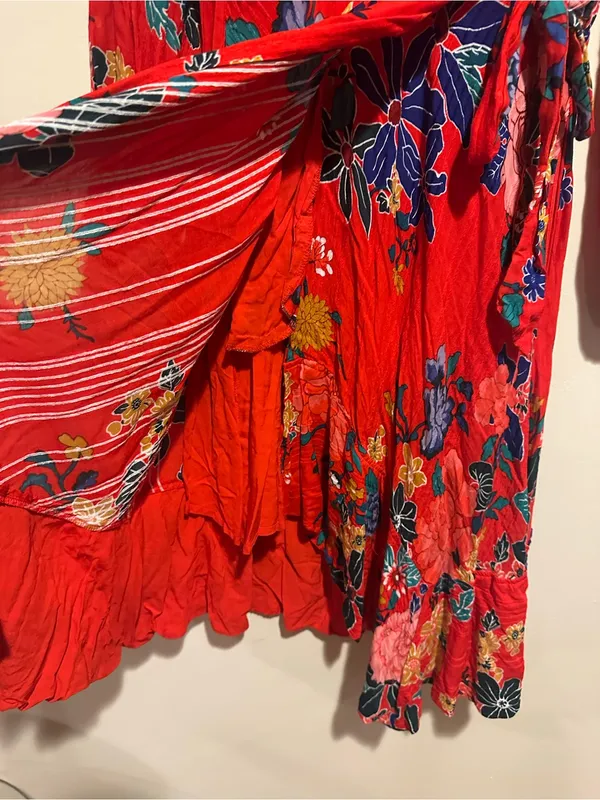 Anthropologie Boswell Textured Red Floral Surplice Neckline Faux Wrap Dress 0P - Image 7