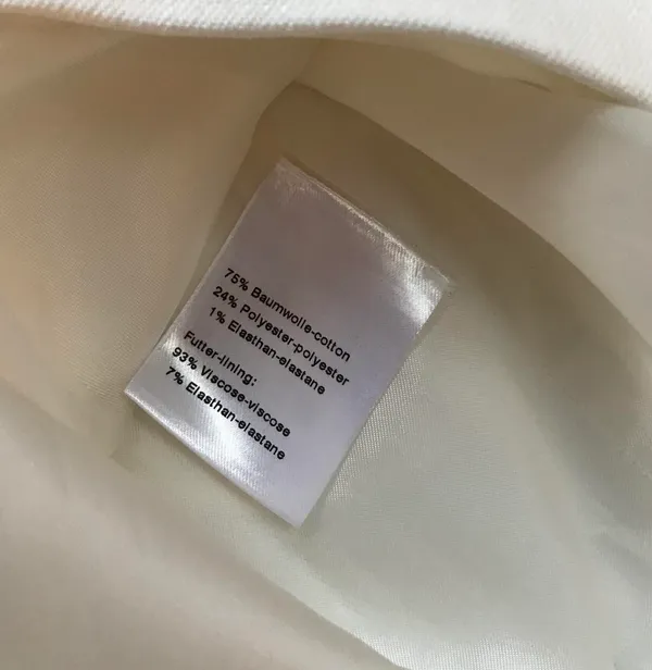 Amazing Akris Punto White Structured Quality Pencil Skirt - Image 8