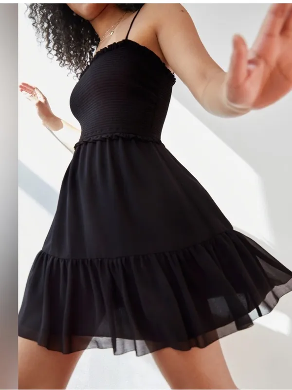 Aritzia Wilfred Tempest Sleeveless Mini Dress Smocked Black Large NWT - Image 2