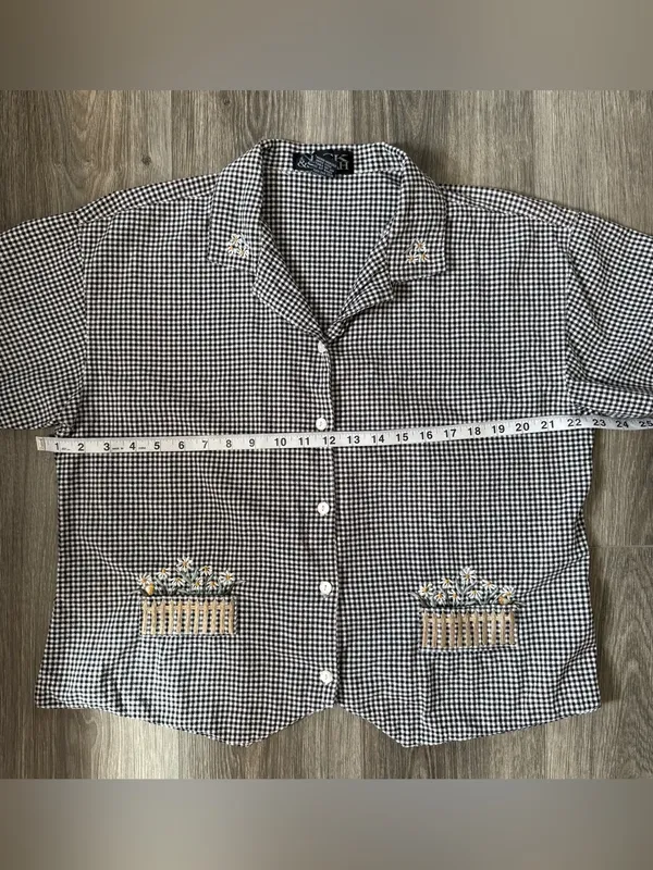 Y2K Whimsy Gingham Daisy Embroidered Shirt Nick & Sarah Size Large - Image 5