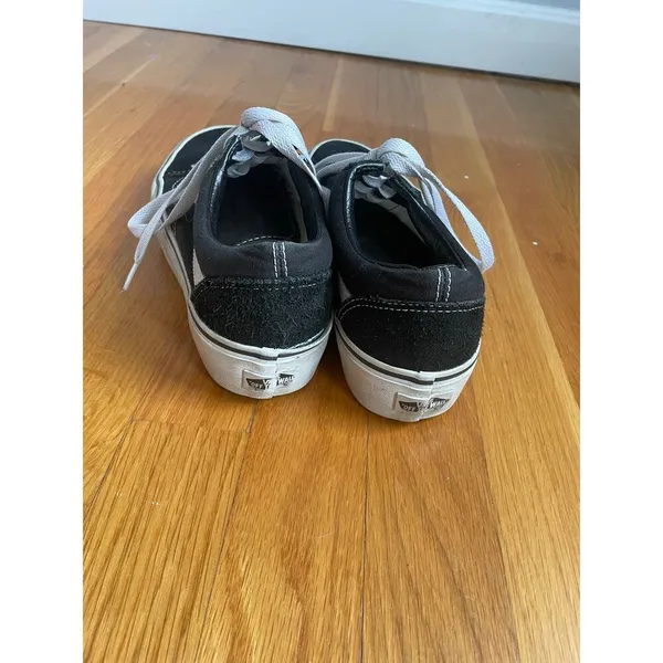 Vans black and white old skool sneakers‎ size 6.5 women size 5 men Skate Classic - Image 4
