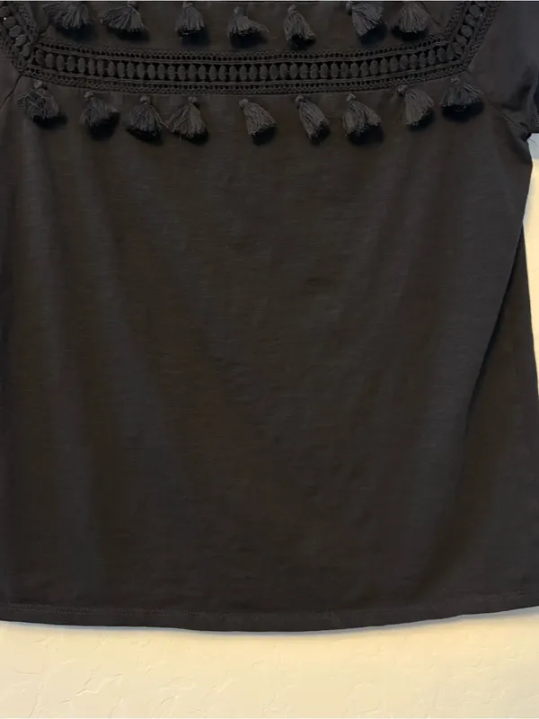LOFT black short sleeve shirt with crochet and fringe tassel details size medium - Image 8