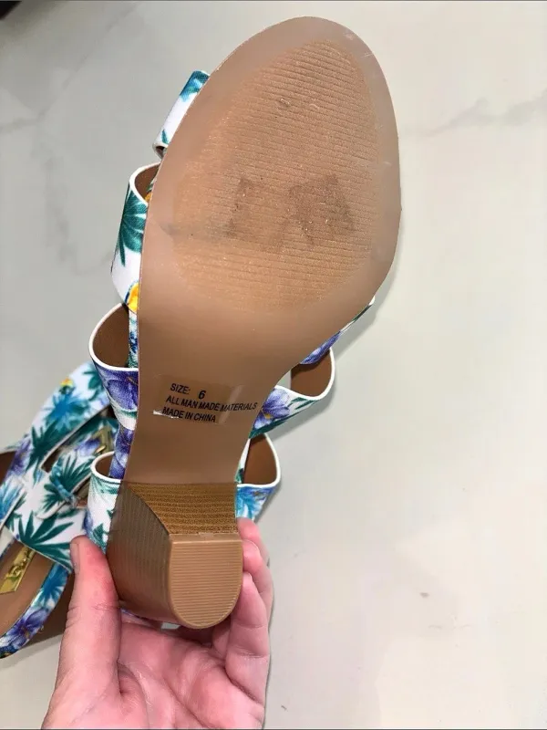 Qupid Floral Heeled Sandals White & Blue US 6 - Image 6