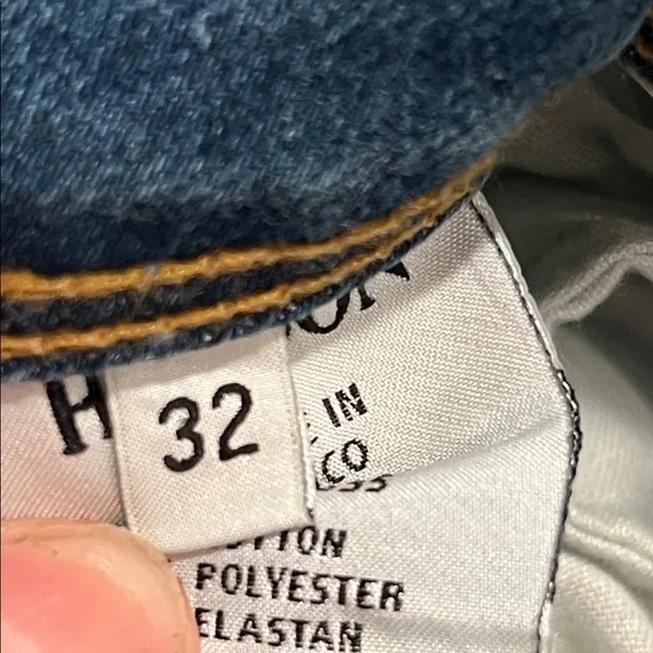 Hudson ginny‎ straight ankle w/ cuff Women's jeans 32 - Image 6