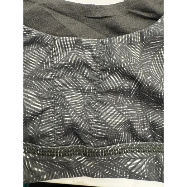 Lululemon Olive Green Size 4 Sports Bra - Image 5