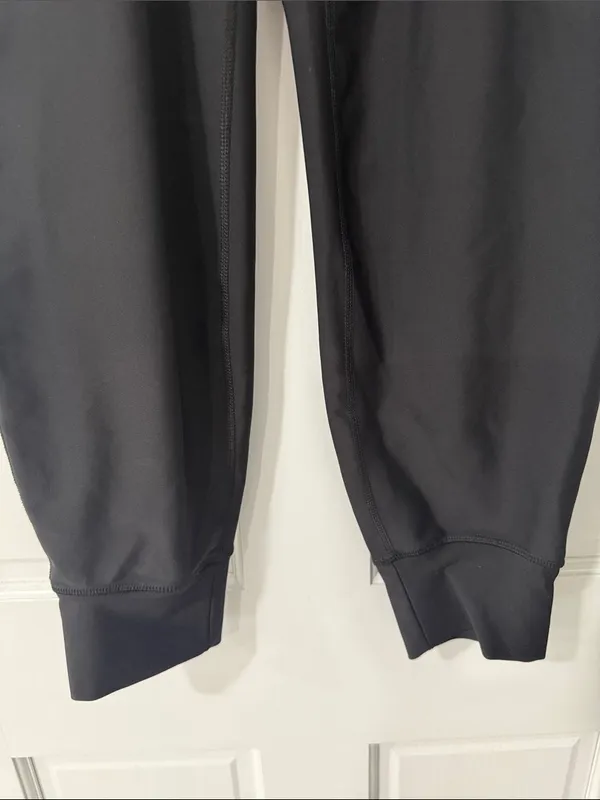 Old Navy High Rise PowerSoft Full-Length Front Pocket Active Jogger Go-Dry M - Image 12