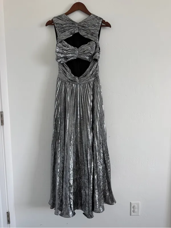 ML Monique Lhuillier Metallic Silver Cutout Bow Maxi Gown Size 4 NWOT - Image 2