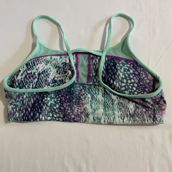 Fabletics · L · Ayni Sports Bra · Animal Impressions Print · Multi/Cucumbe - Image 4