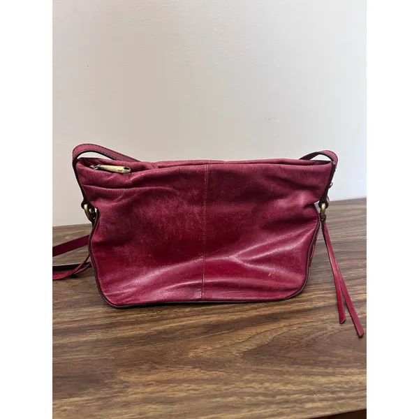 Hobo Red Genuine‎ Leather Slouchy Crossbody Bag Whipstitch Detail Tassel Zipper - Image 2
