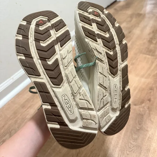 KEEN | Women's WK400 Cream Tan Sage‎ Green Walking Shoes, Size 10 - Image 6