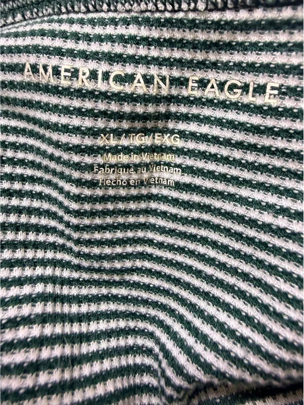 American Eagle 1977 Women’s XL Green White Striped Long Sleeve Crop Top Stretch - Image 3