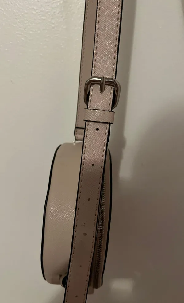 Guess Purse - Image 4