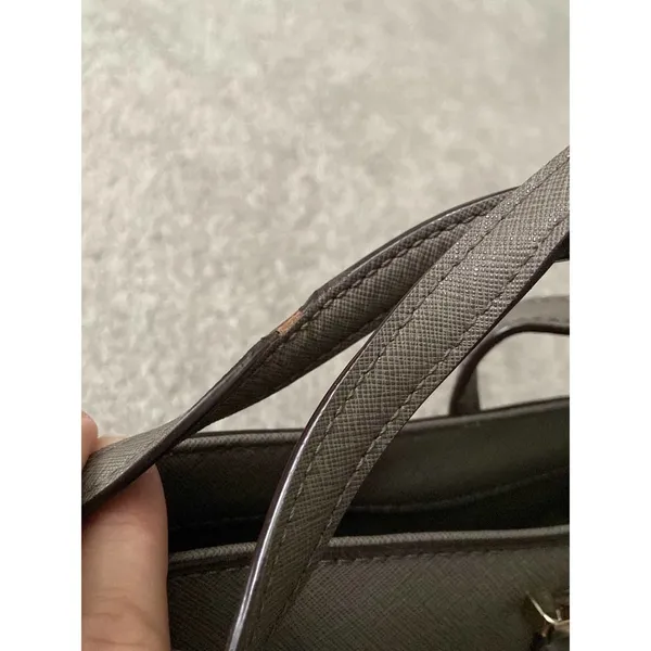 Kate Spade gray purse‎ - Image 6