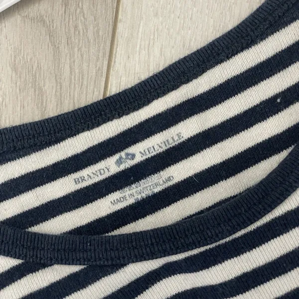 Brandy Melville Tshirt striped crop top womens Navy Blue White one size casual - Image 2