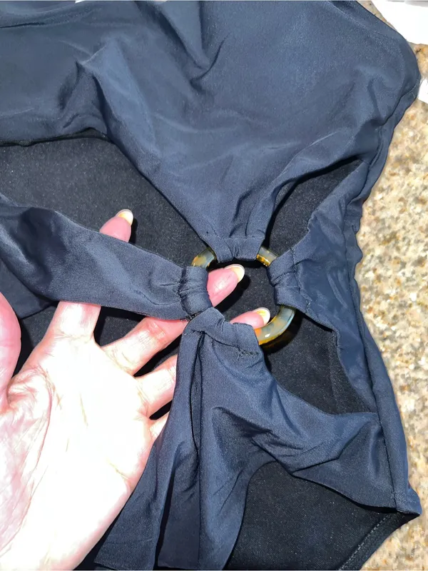 Commense NWT Black Ring Detail Cutout One Piece Swimsuit Size S Sold Out - Image 8