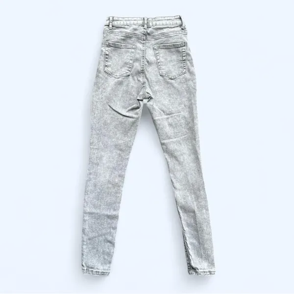 Primark Denim Co. Acid Wash Skinny Jeans in Gray Size 4 - Image 11