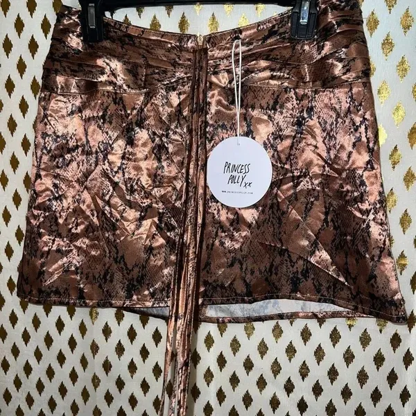 NWT Princess Polly snakeskin print mini skirt silky satin size 4 - Image 4