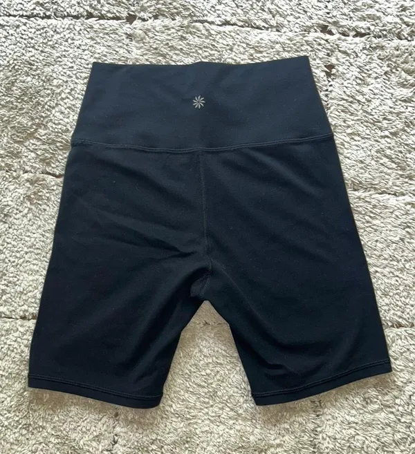Athleta Transcend Biker 7" Shorts - Image 2