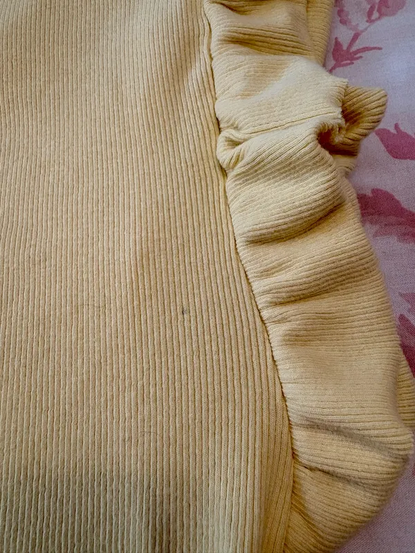 ZARA Yellow Crop Top - Image 5