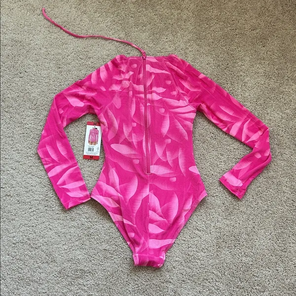Hurley Pink Long Sleeve Swimsuit. M - Image 12