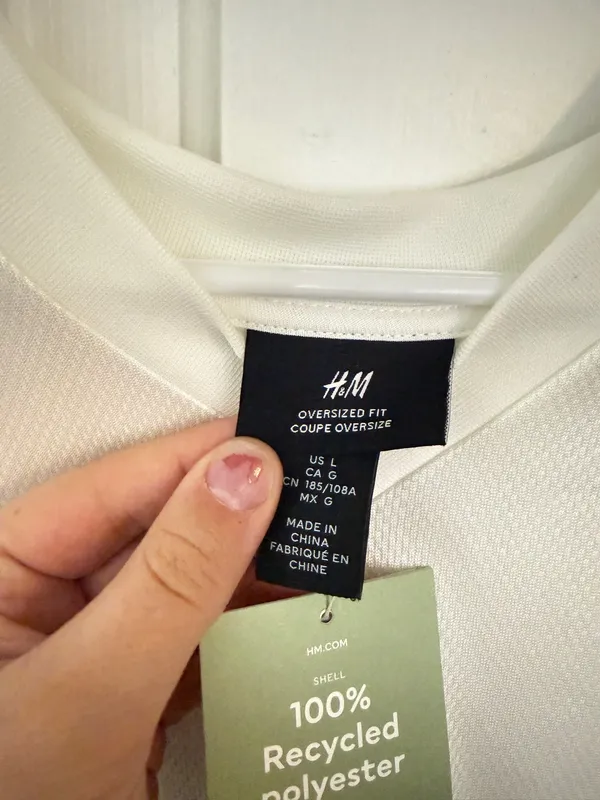Men’s H&M Oversized Fit White Jersey USA Miami 83 Size Large NWT - Image 5