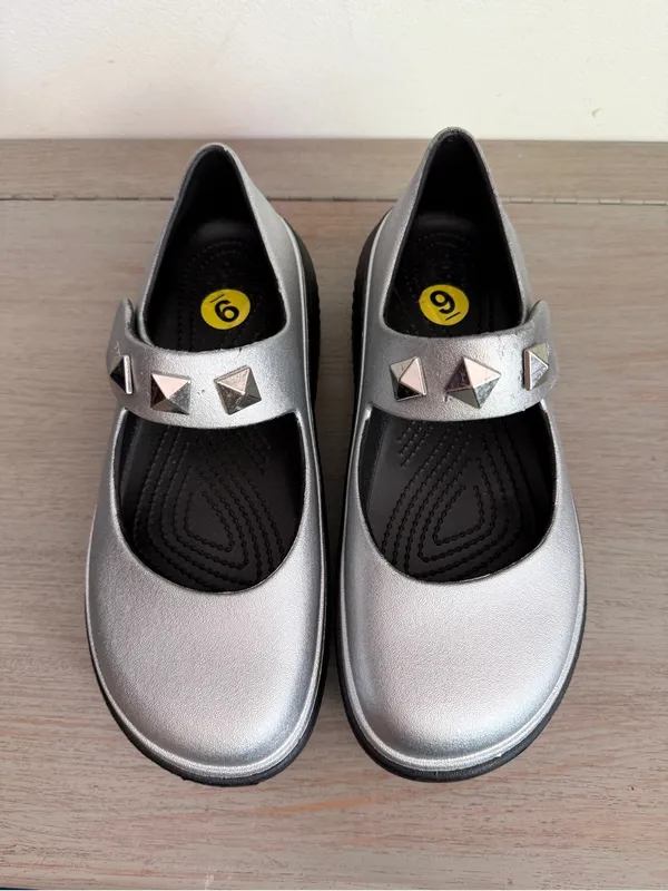 New Crocs Stomp Metallic Mary Jane 210437-040 Silver Black Platforms Size 9 - Image 3
