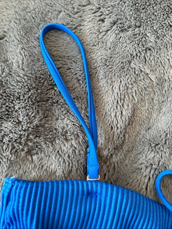 EUC Hollister Bright Blue Bandeau Swim Top with Detachable Straps Size M - Image 3