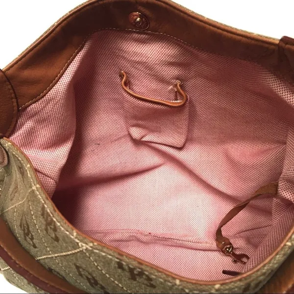 Dooney & Bourke large signature shoulder sack‎ - Image 9