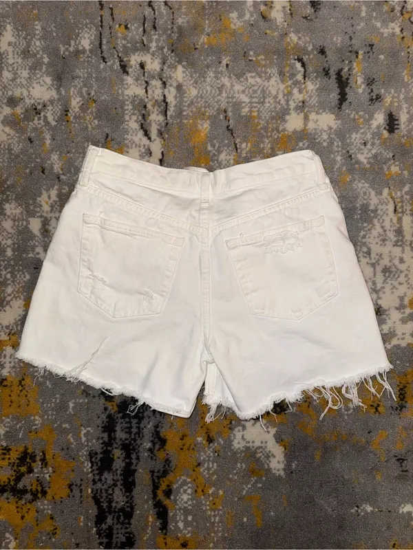 NWT We The Free People Maggie White Distressed Shorts size 26 - Image 4