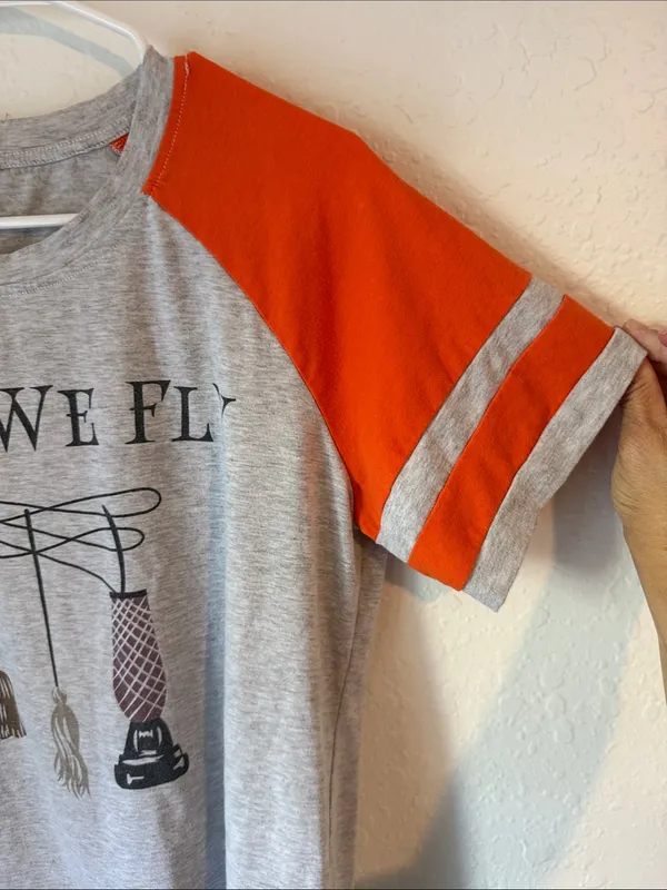 Women’s Grey & Orange Raglan Halloween Graphic Tee - "Come, We Fly" Size Ladge - Image 6
