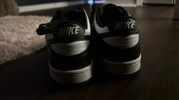 Nike Panda Low Dunks - Image 6