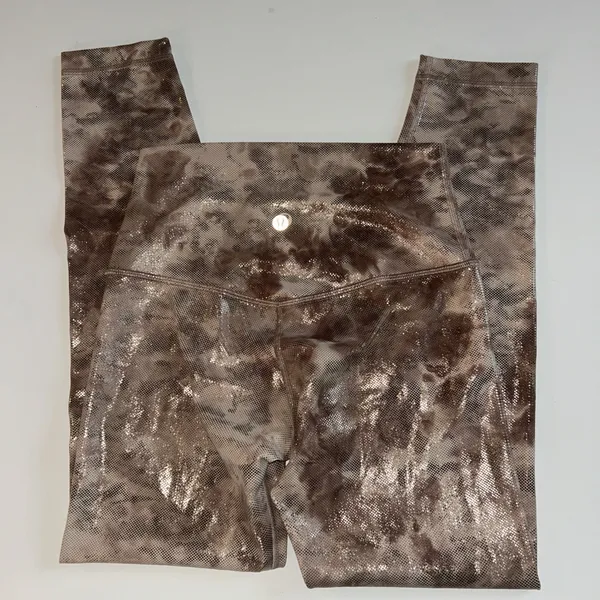 Lululemon Rose Gold Metallic Patterned Foil Leggings Comfortable Casual size 4 - Image 4