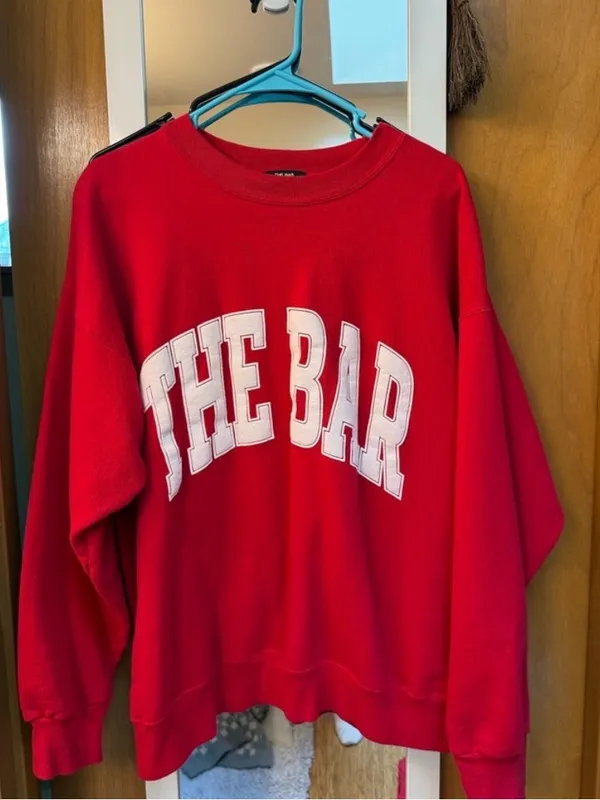 Red 'THE BAR' Crewneck Sweatshirt & joggers Set large - Image 2