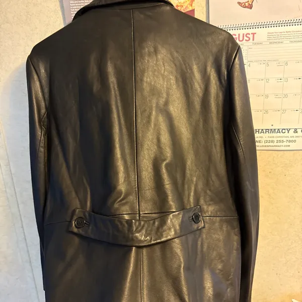Vintage Black Leather Jacket from GAP Classic Shirt Collar Full Front Zip Close - Image 2