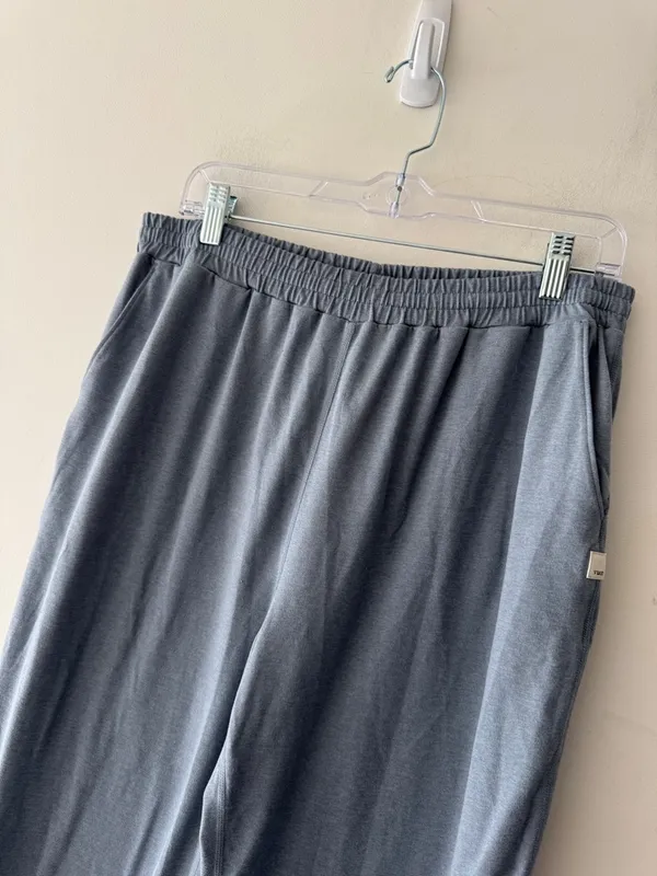 Vuori Women’s Blue‎ Boyfriend Jogger Lounge Sweatpants VW457 - Image 2