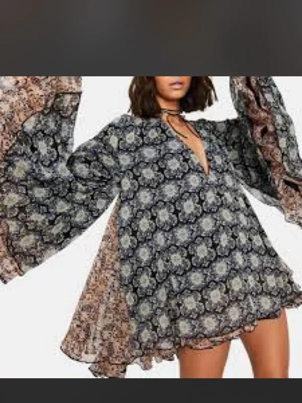 Free People Gabi Tunic Retro Bell Sleeves Ruffled Tiered Dress Size Medium - Image 2