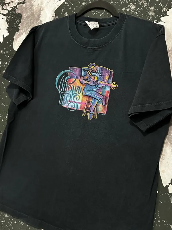 Vintage Anvil Chicago Blues Graphic Shirt - Image 2