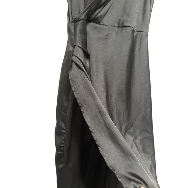 PrettyLittleThing Women's Black Satin Wrap Maxi Dress Size US 4 - Image 7