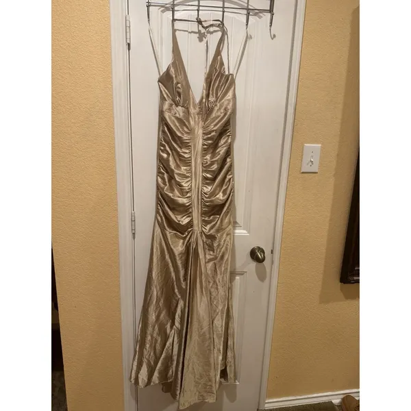 Jessica McClintock Gold Halter Evening Gown Dress Size 8 Ruched Wedding - Image 5