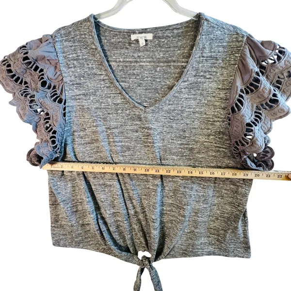 Maurices Gray Tie Front Top Crochet‎ Lace Flutter Sleeves Women's Size XL - Image 5