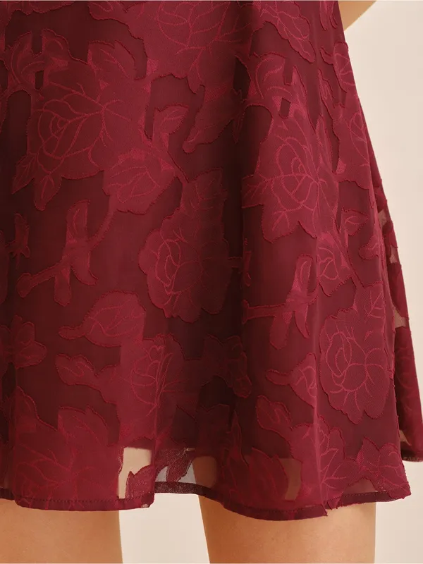 Rihoas Wine Red Square Neck Jacquard Mini Dress - Image 3