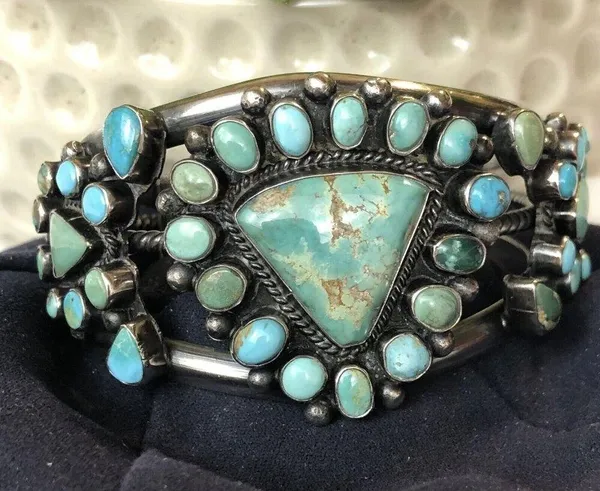 Navajo Indian 70 grams Sterling Silver Turquoise Cluster Bracelet Signed - Image 2