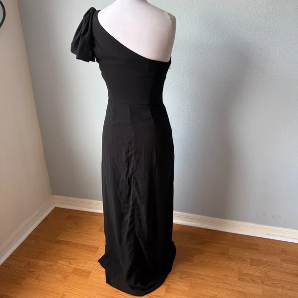 Lulus Simply Brilliant Black One-Shoulder Bow Maxi Dress Size Small - Image 10