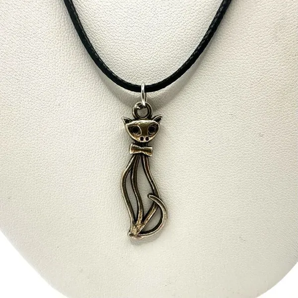 Silver tone cat pendant necklace on black cord - Image 5