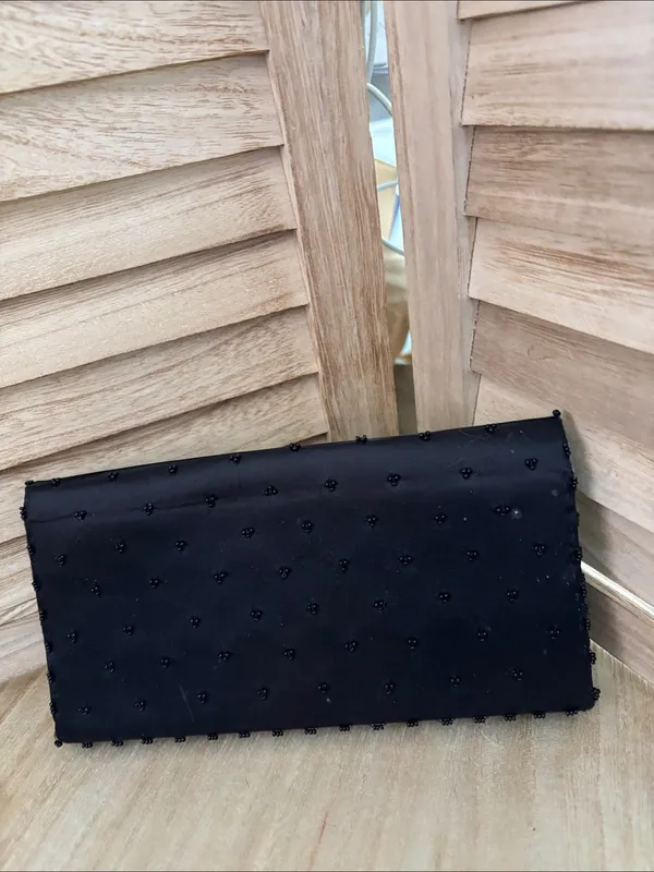 Black Beaded Floral Evening Clutch - Image 2