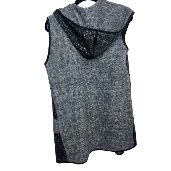 Anthropologie Capote Grey Sweater Vest Sz. M - Image 5