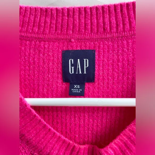 GAP Hot Pink Textured Crewneck Sweater Size XS - Image 3