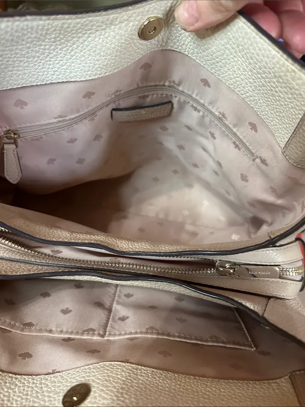 Kate Spade Leila. Leather triple compartment. - Image 5