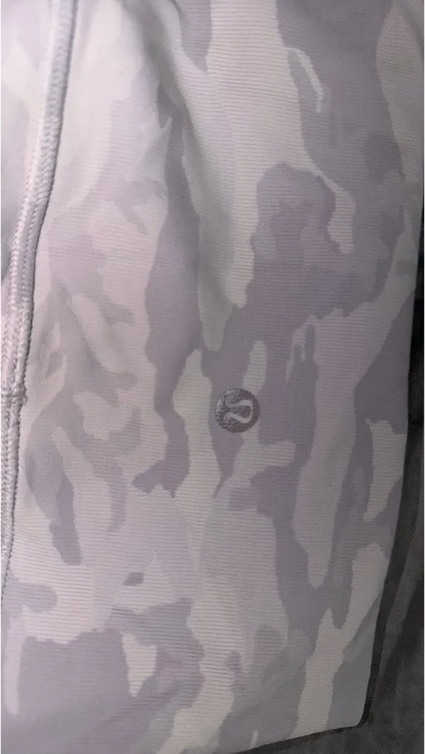 Camo Lululemon Leggings - Image 2